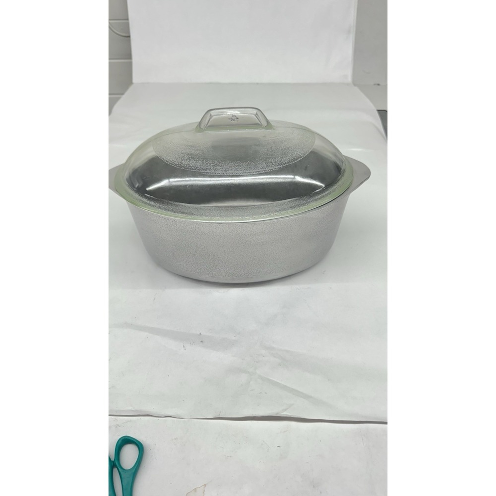 Hammercraft Club Aluminum Oval roaster & Glass Lid Grandma , Farmhouse